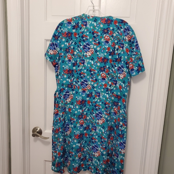 NWT J. CREW Floral Print Wrap Dress Size Missy 14, Colorful, Flutter Sleeves - Picture 9 of 9